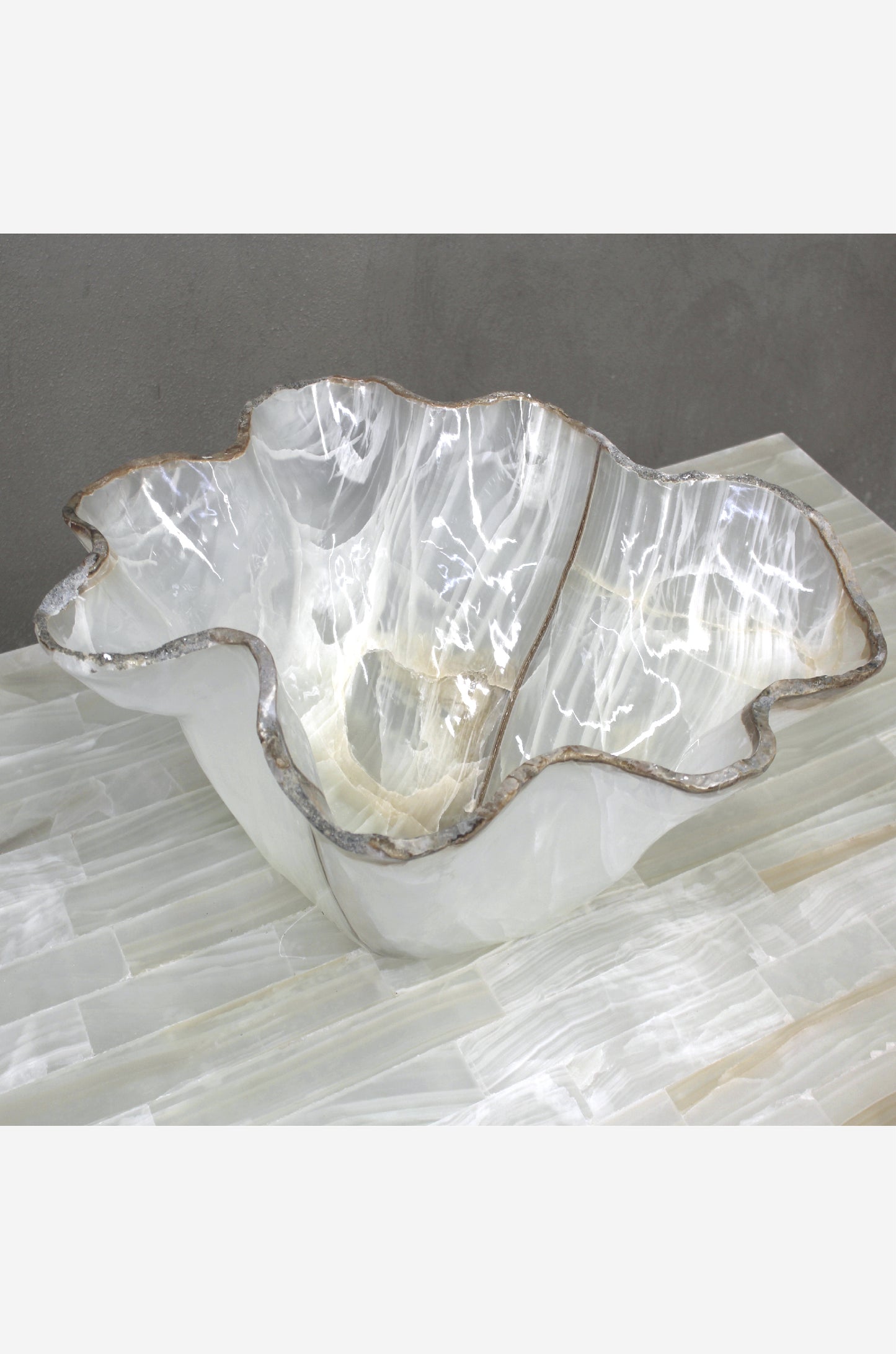 Mid-height centerpiece