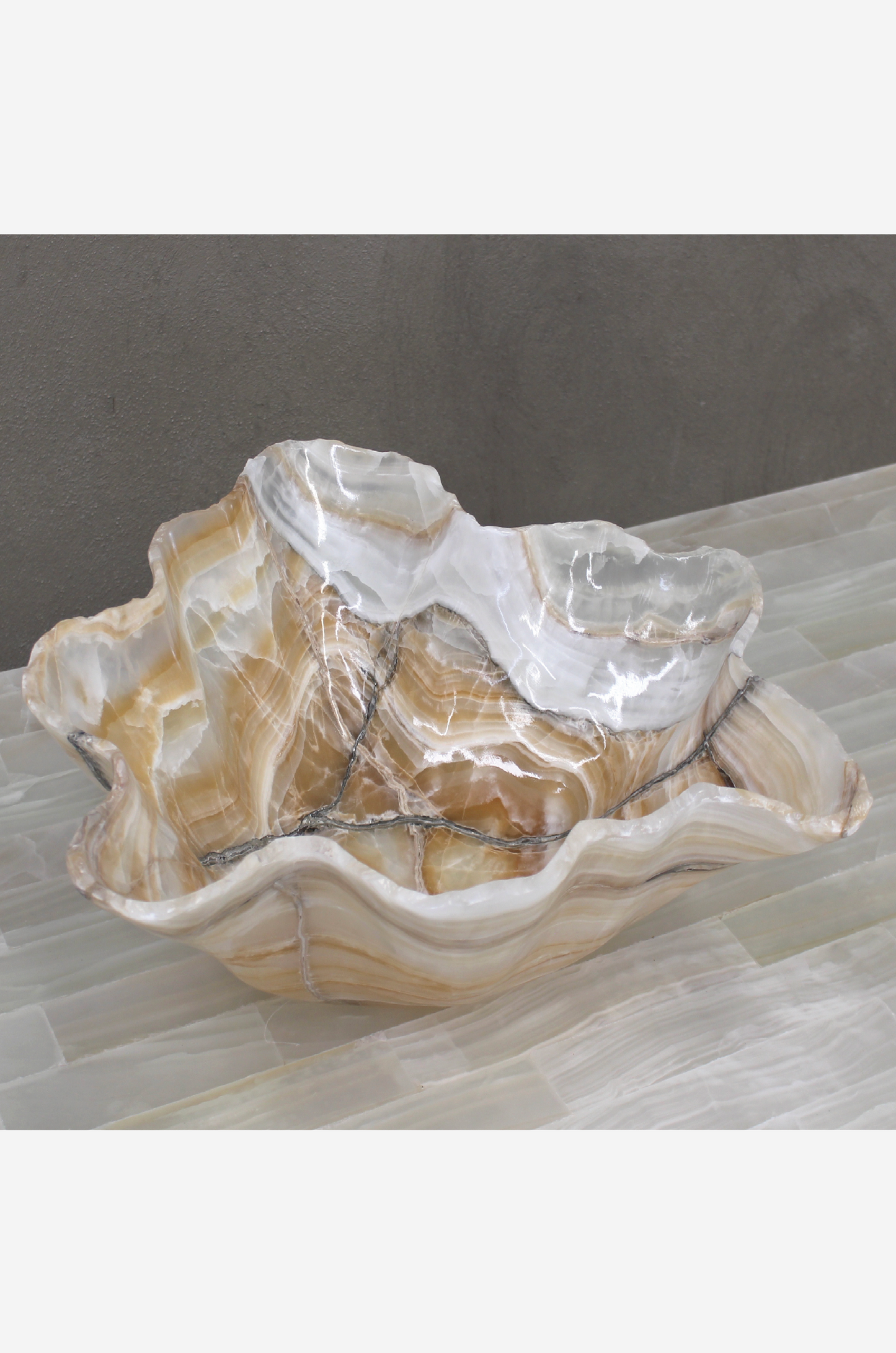 Mid-height centerpiece