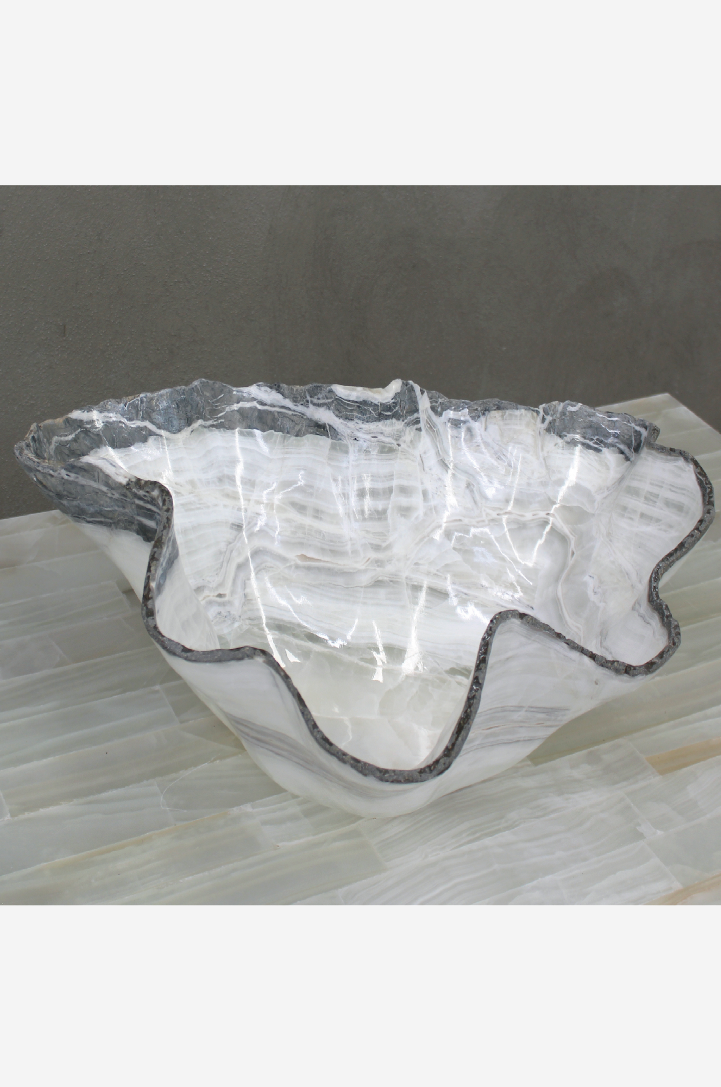 Mid-height centerpiece