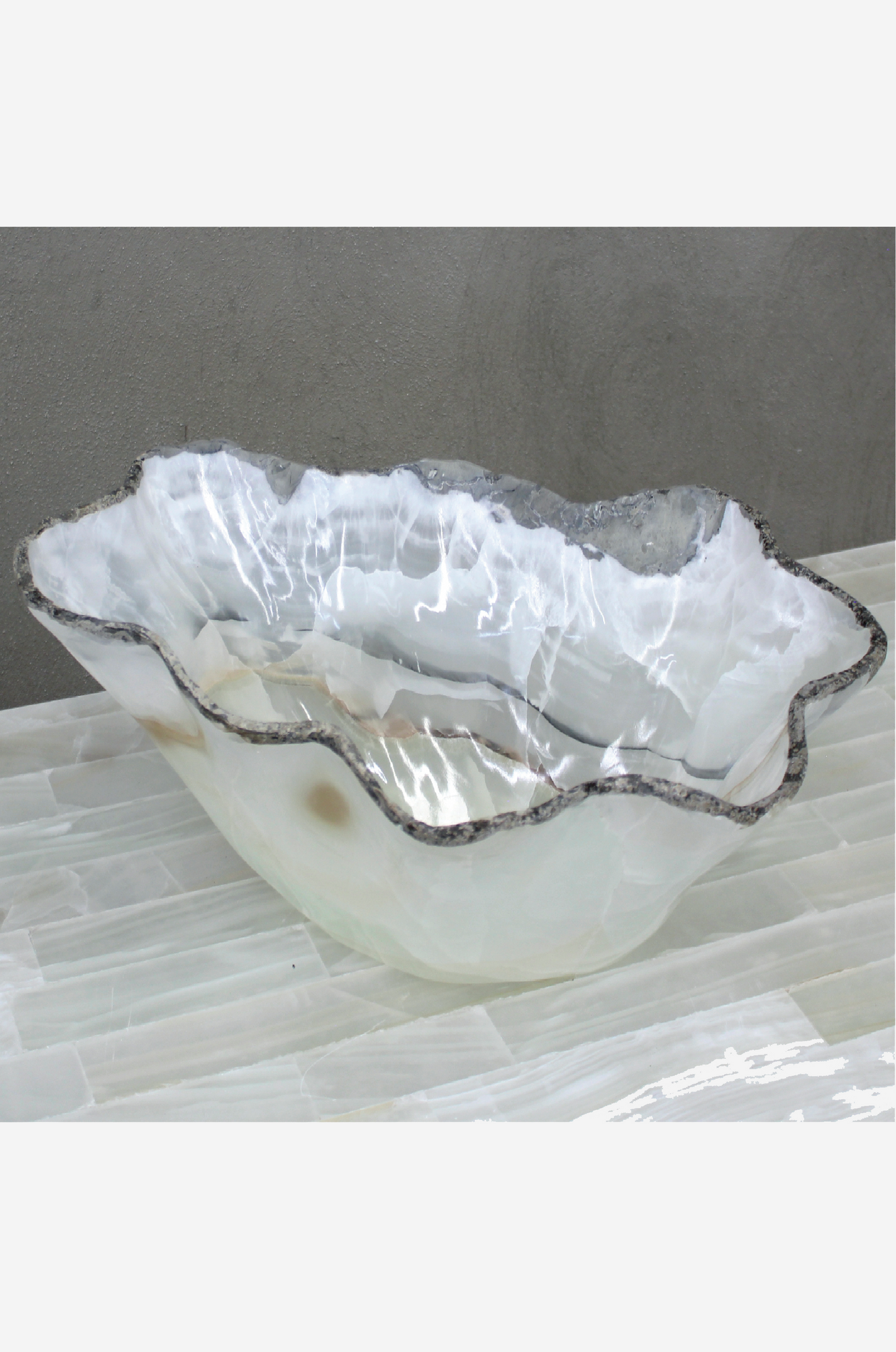 Mid-height centerpiece