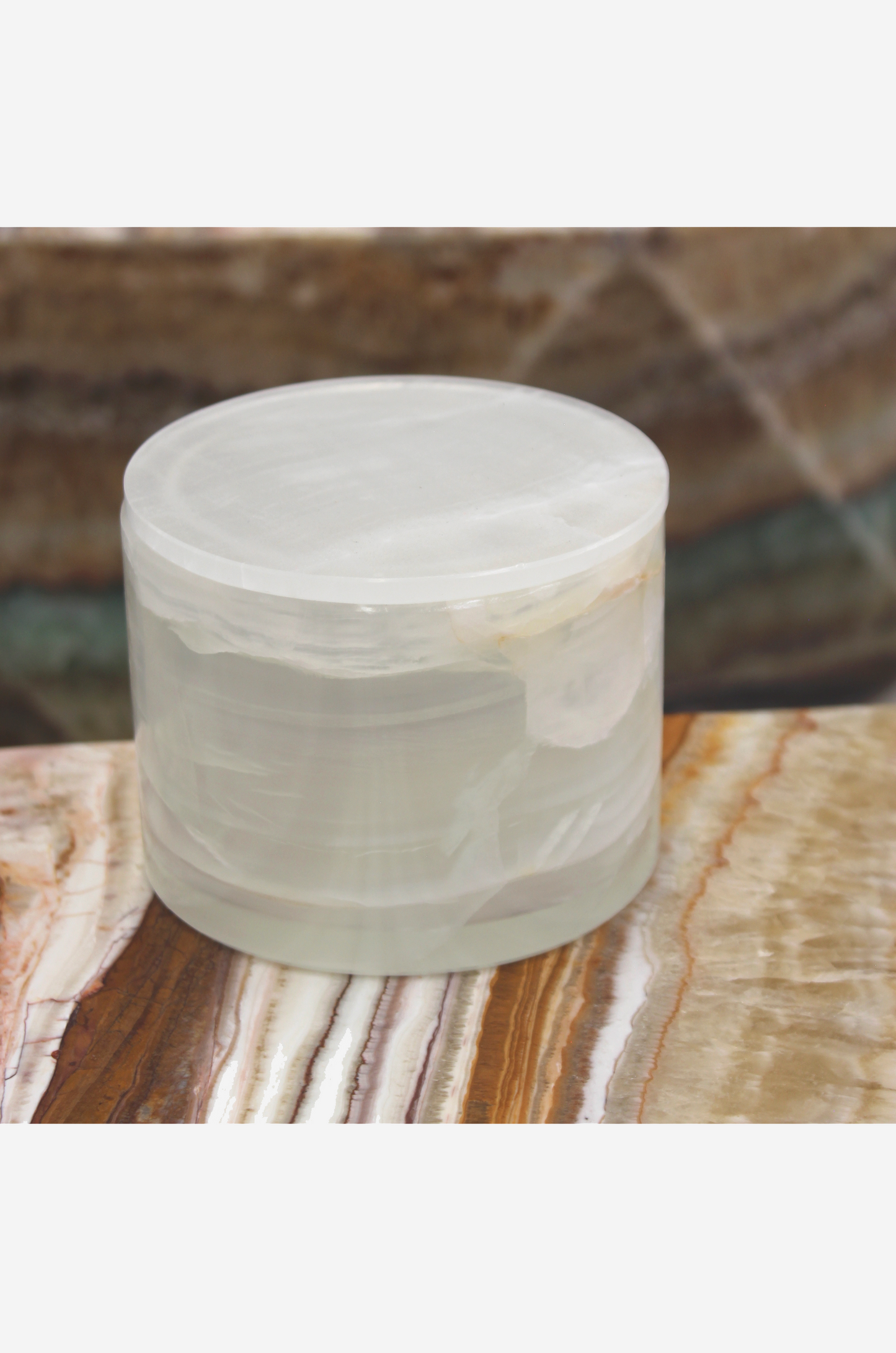 Cylindrical container