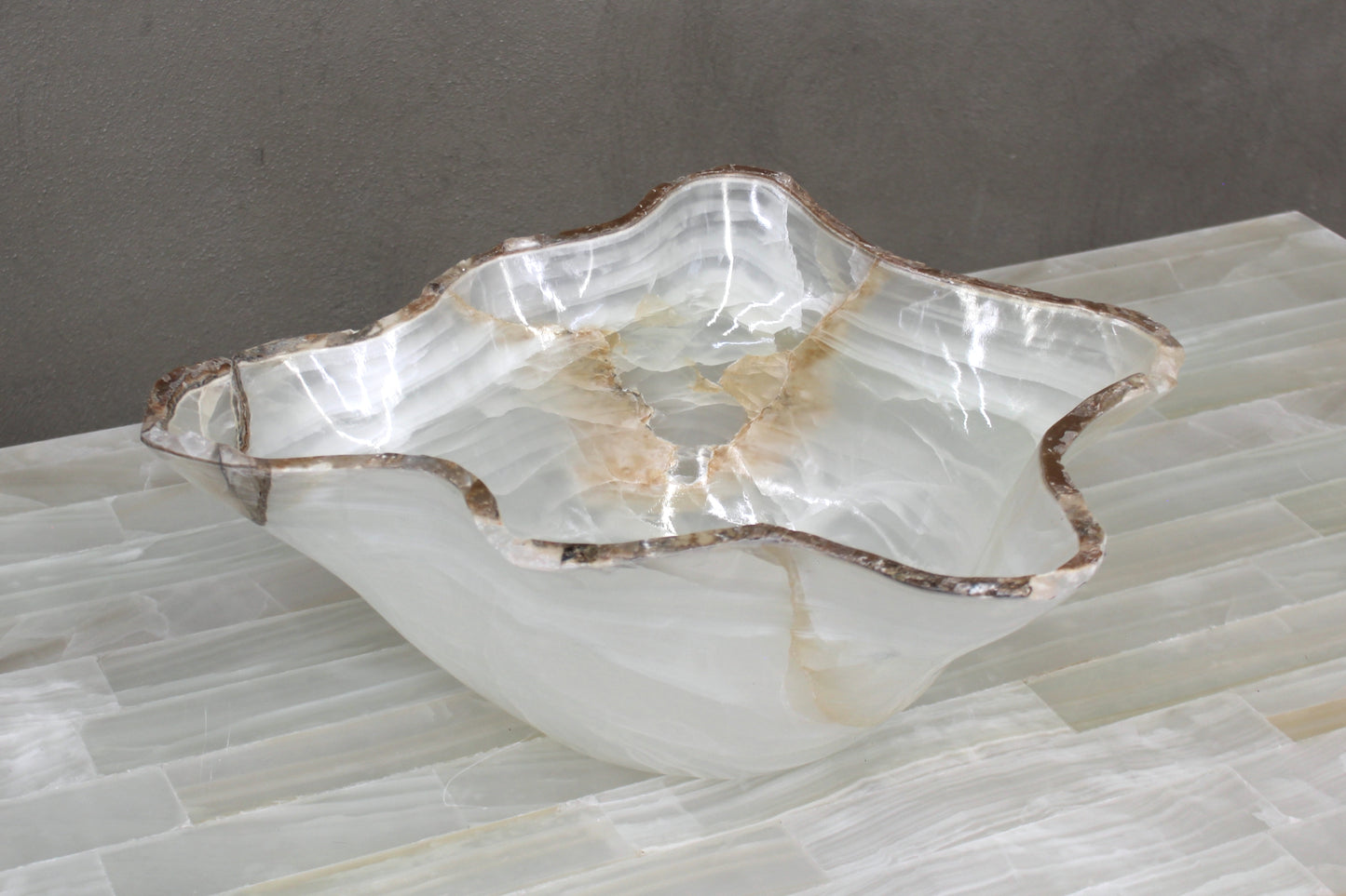 Mid-height centerpiece