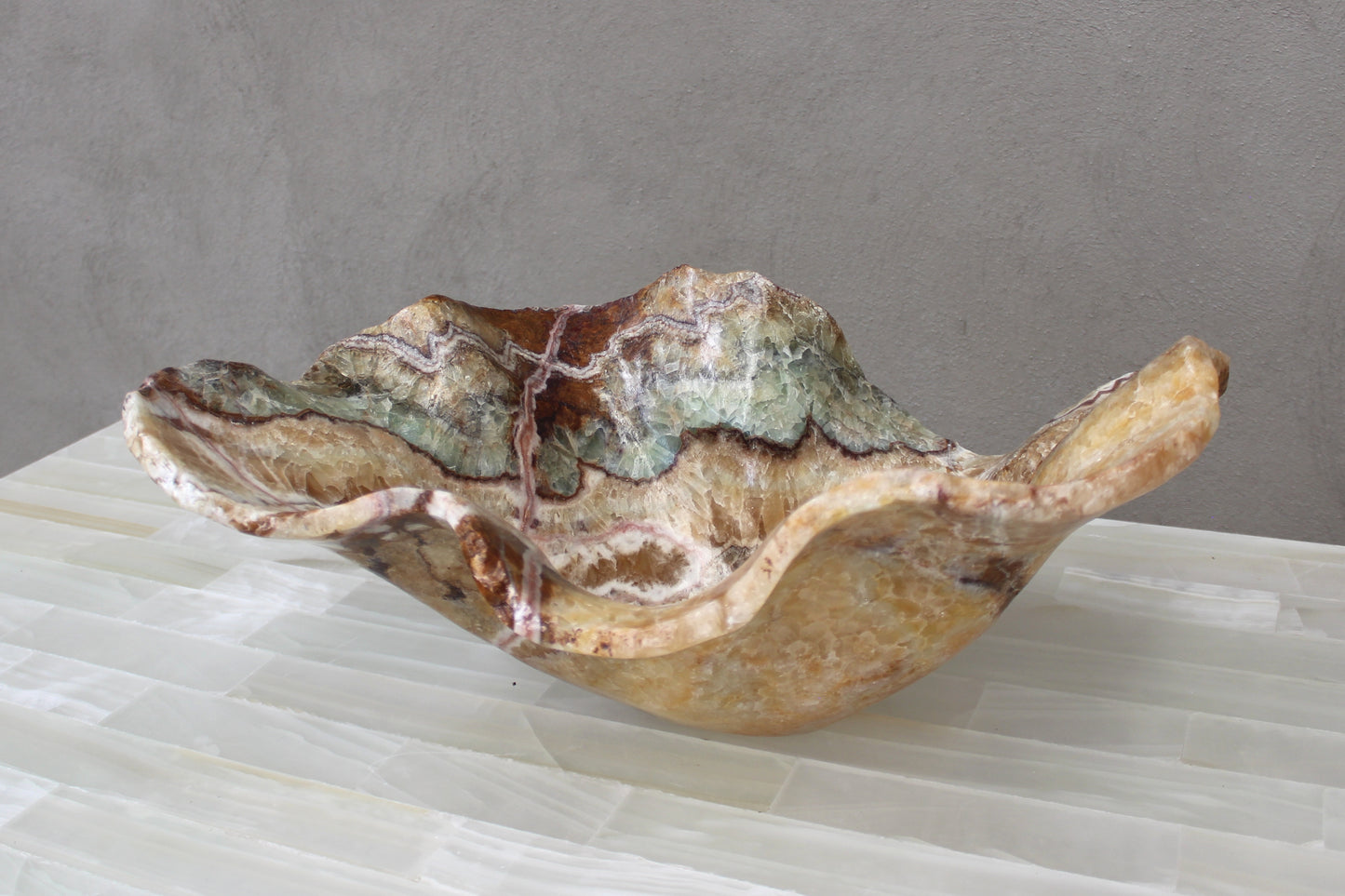 Mid-height centerpiece