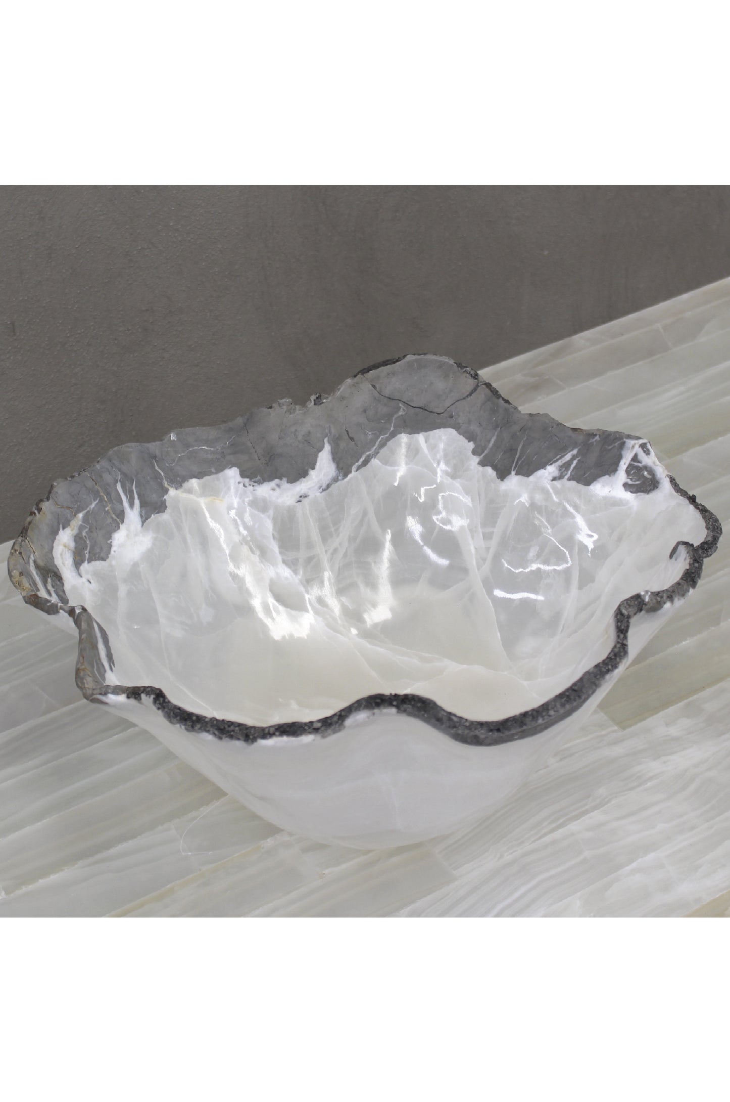 Mid-height centerpiece